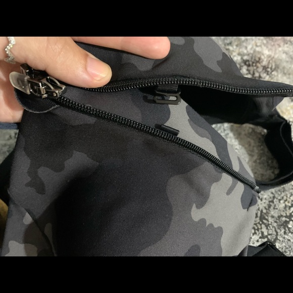 Sports bra - Picture 3 of 7